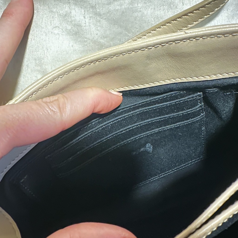 Saint Laurent Tan Crossbody Bag - Picture 7 of 13